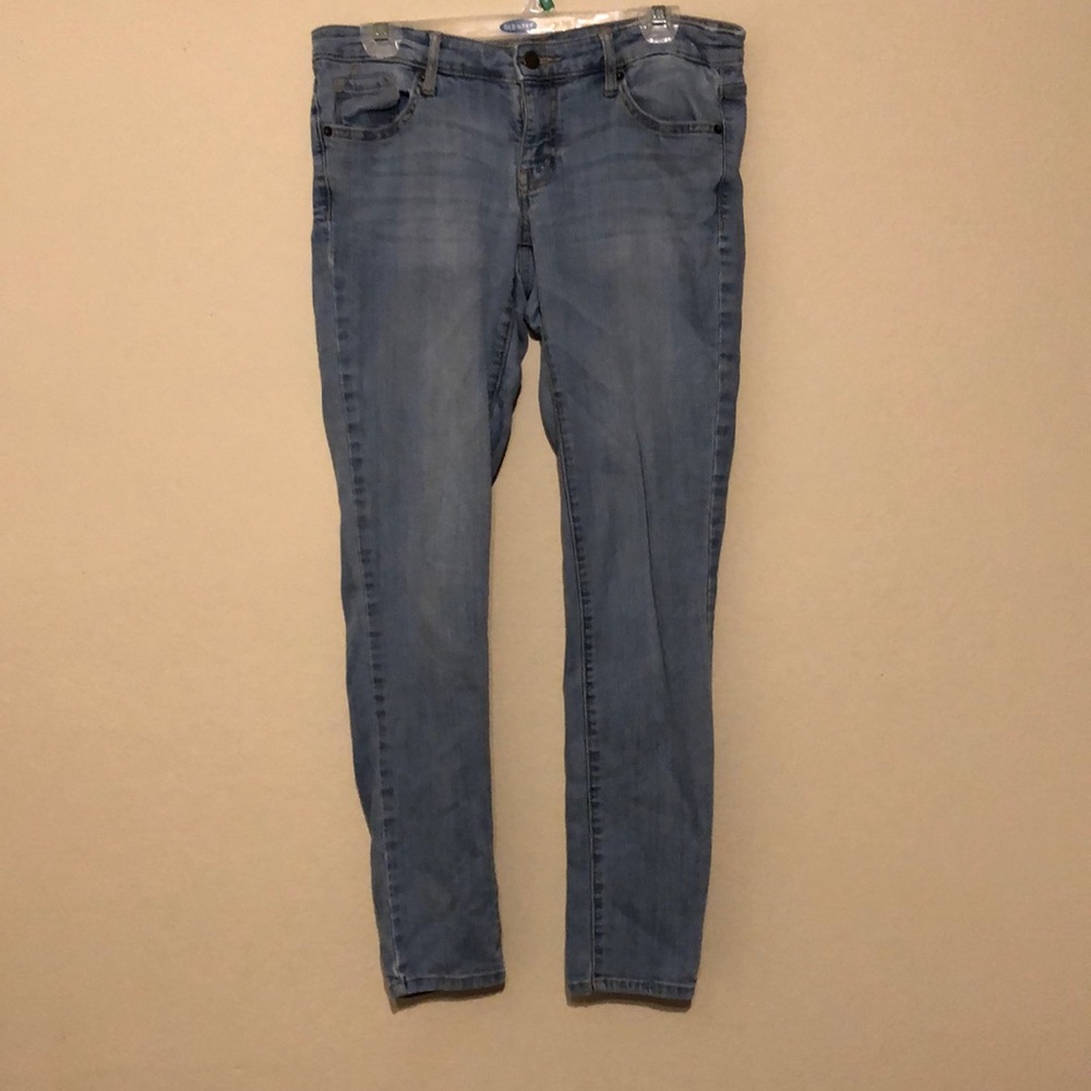 Light wash Skinny Jeans